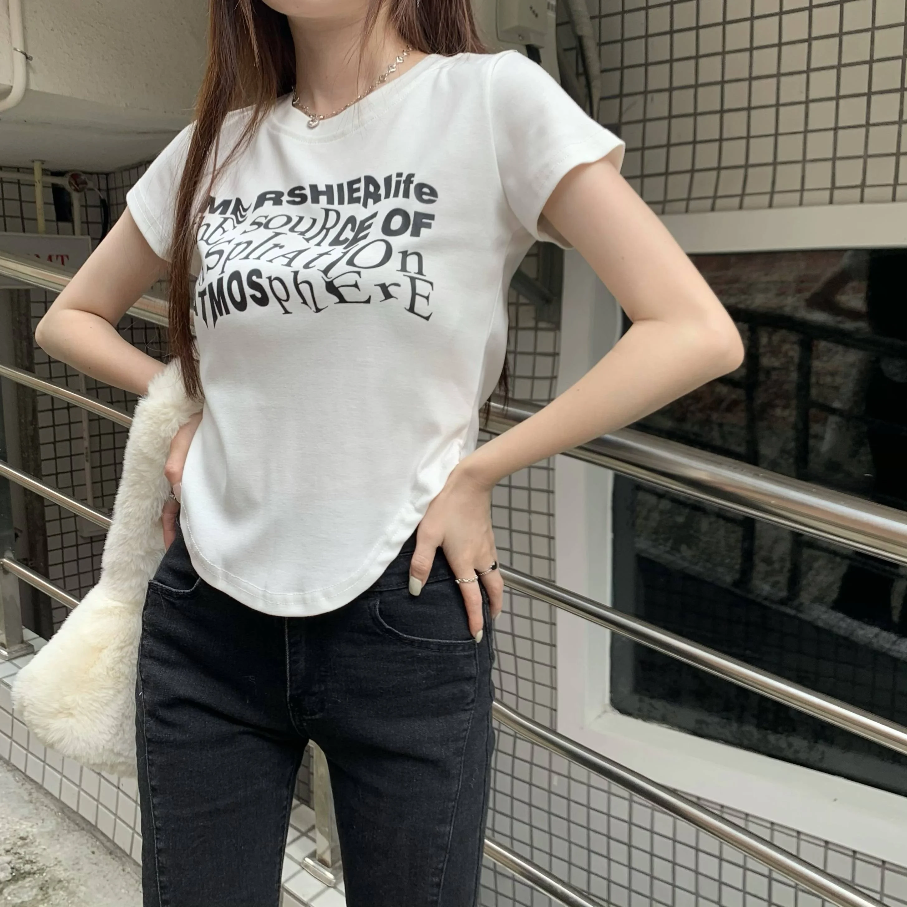 plus Size American Style Casual Short Sleeve T-Shirt Women Summer Vintage Slimming Design Shoulder Length Top Straight Cut
plus Size American Style Casual Short Sleeve T-Shirt Women Summer Vintage Slimming Design Shoulder Length Top Straight Cut