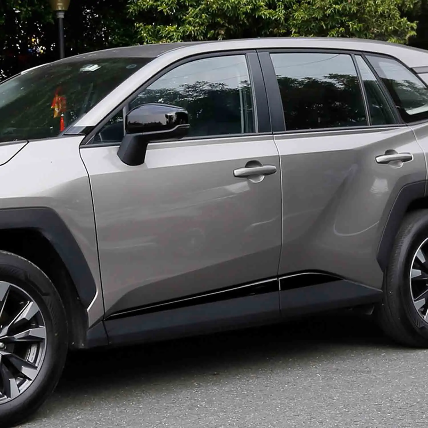 For Toyota RAV4 XA60 2026 Steel Exterior Side Door Body Garnish Cover Trim
For Toyota RAV4 XA60 2026 Steel Exterior Side Door Body Garnish Cover Trim