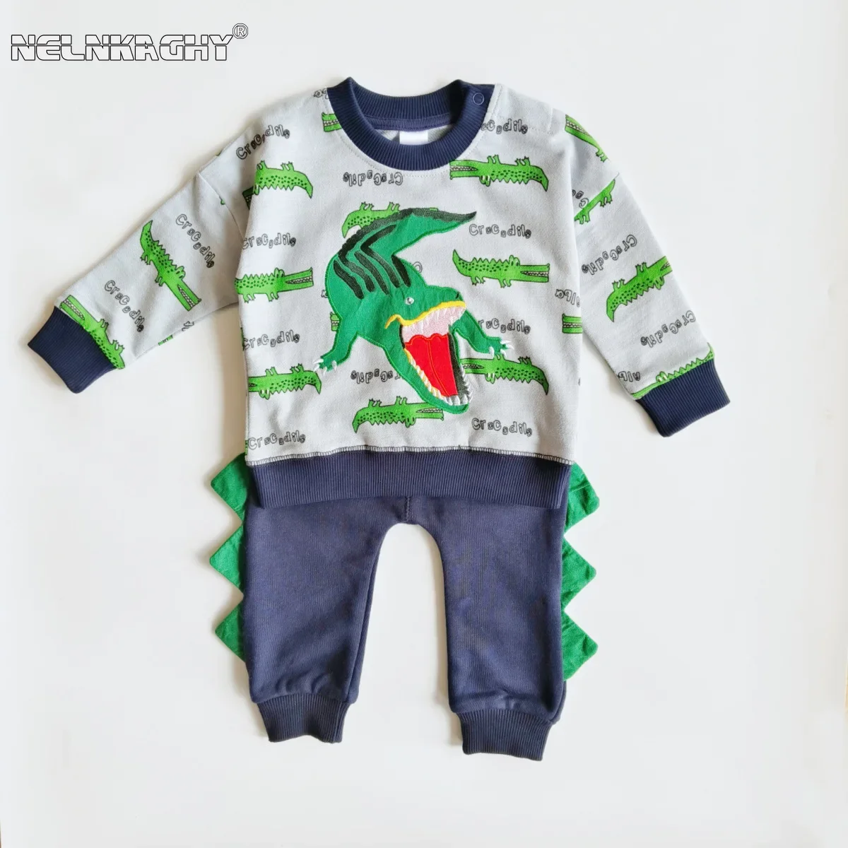 Детский Спортивный Повседневный осенний комплект из 2 предметов для малышей на весну/осень с круглым вырезом и длинными рукавами топ с мультяшным принтом длинные брюки
Детский Спортивный Повседневный осенний комплект из 2 предметов для малышей на весну/осень с круглым вырезом и длинными рукавами топ с мультяшным принтом длинные брюки