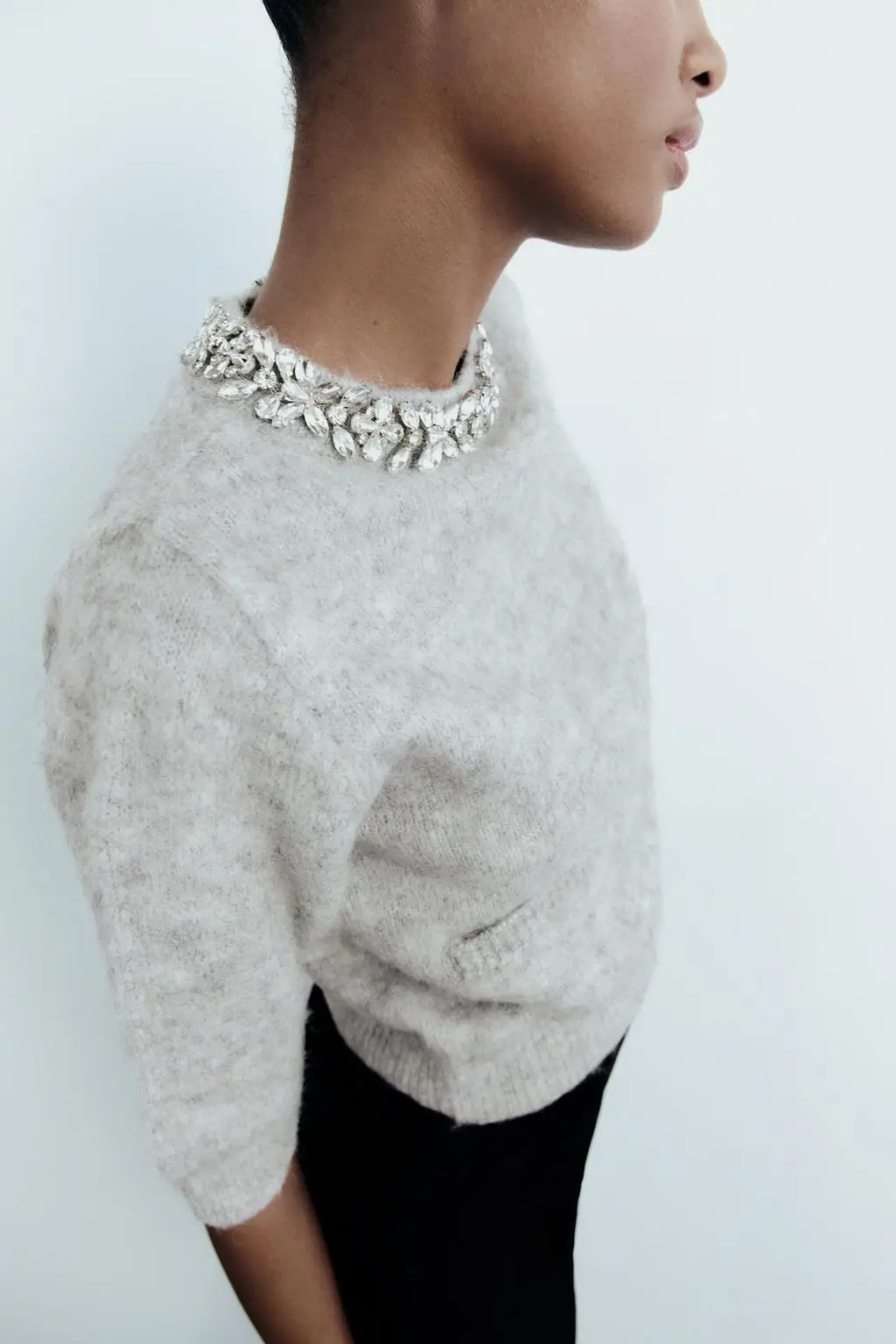 Fall Winter New Arrival Women's ort Knitted Sweater mid Sve Rhinestone Collar Sweet Sle Pure Color Polyester Fiber
Fall Winter New Arrival Women's ort Knitted Sweater mid Sve Rhinestone Collar Sweet Sle Pure Color Polyester Fiber
