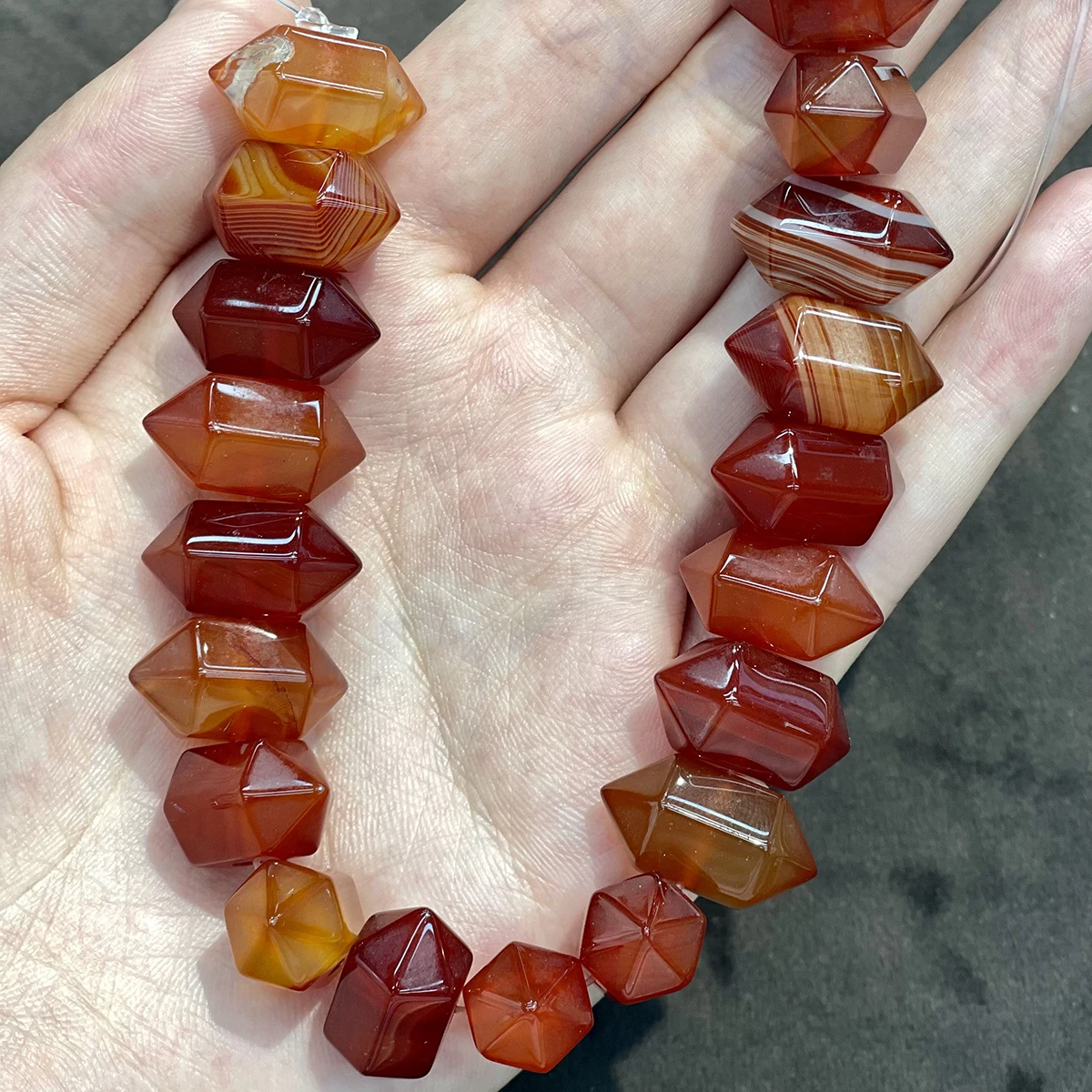 Mid-Hole Beads Natural Semi-Precious Faceted Isolation For Jewelry Making DIY Necklace Bracelet Accessory
Mid-Hole Beads Natural Semi-Precious Faceted Isolation For Jewelry Making DIY Necklace Bracelet Accessory