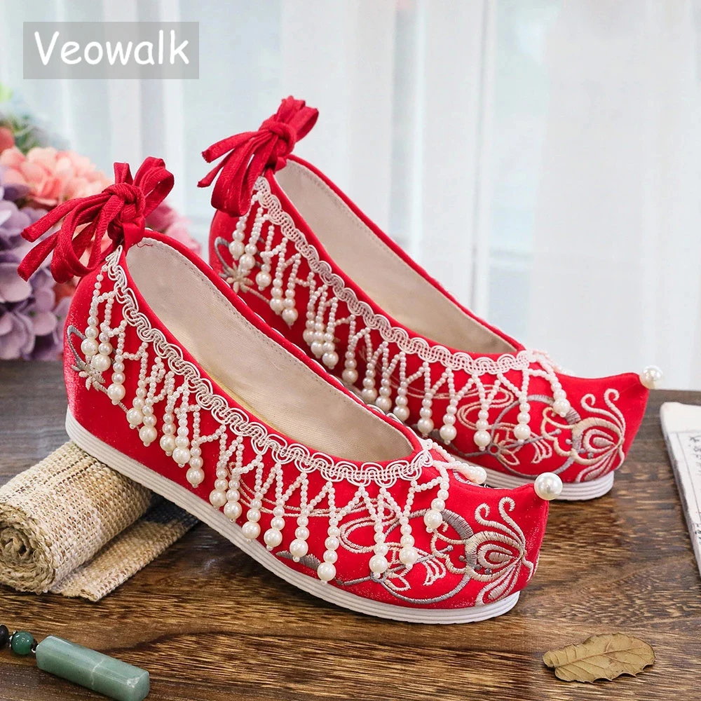 Veowalk/жемчуг кисточкой Женская хлопковая ткань с вышивкой в китайском стиле Стиль на плоской платформе без шнуровки с острым носком; Туфли в ретро-стиле уникальные свадебные туфли
Veowalk/жемчуг кисточкой Женская хлопковая ткань с вышивкой в китайском стиле Стиль на плоской платформе без шнуровки с острым носком; Туфли в ретро-стиле уникальные свадебные туфли