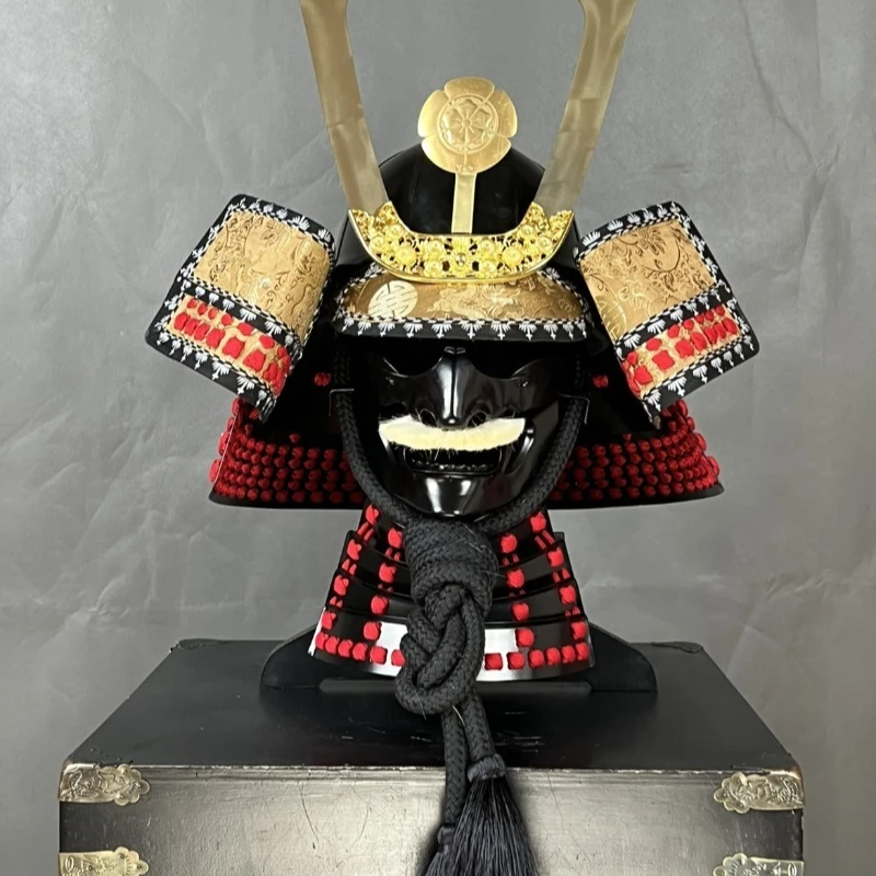 Samurai armor Real people can wear armor Samurai helmet
Samurai armor Real people can wear armor Samurai helmet