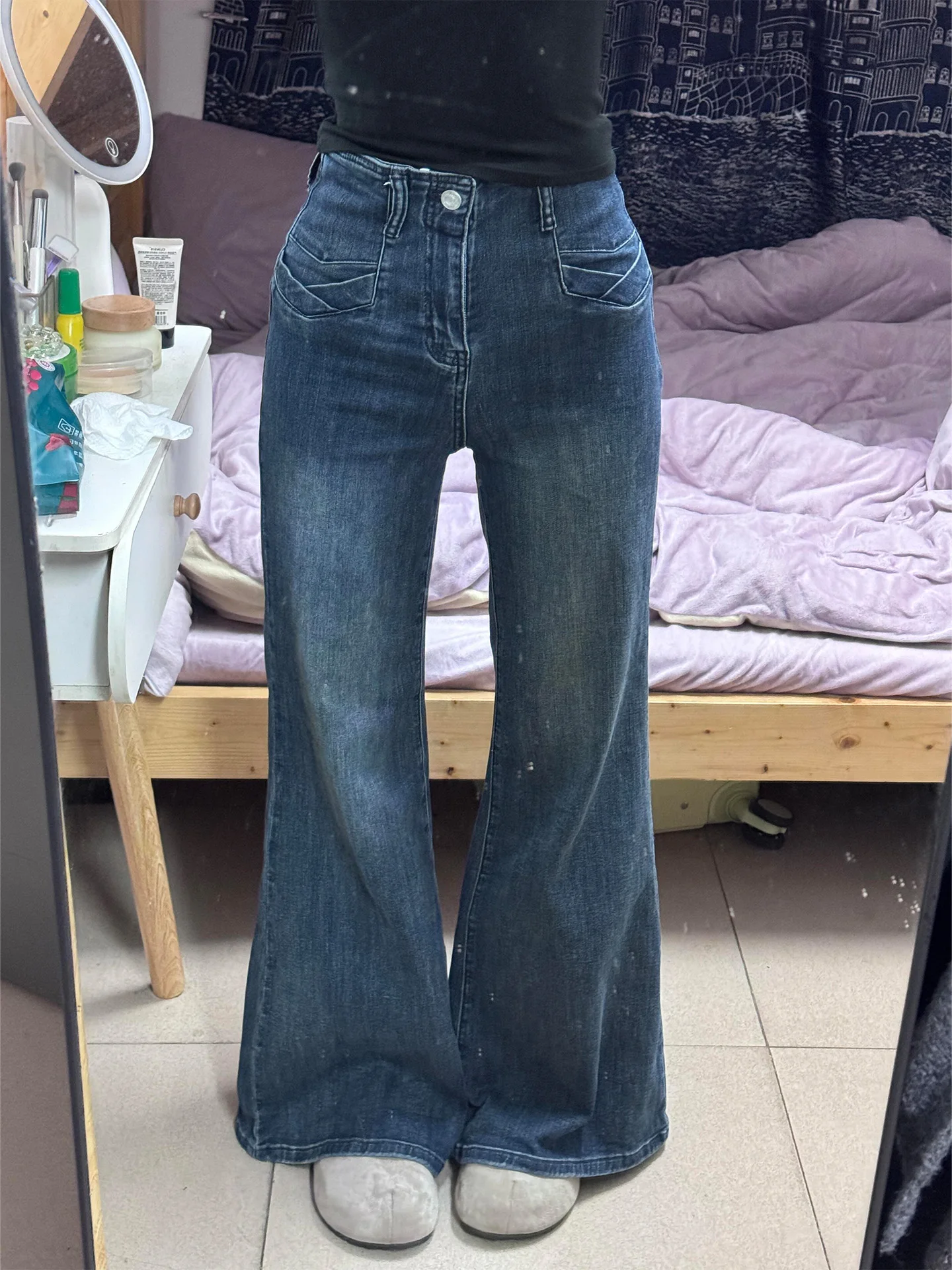 Retro American Blue Washed Denim Jeans Women's Slim Fit High Waist Wide Leg Pants Casual Spring Summer New Style
Retro American Blue Washed Denim Jeans Women's Slim Fit High Waist Wide Leg Pants Casual Spring Summer New Style