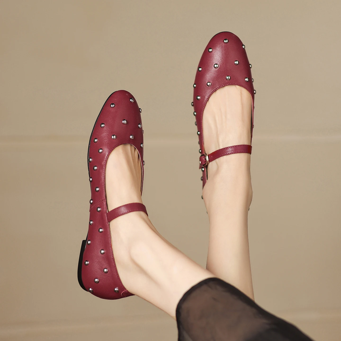 Fashion Women Sexy Mary Jane Shoes Rivet Flats Genuine Leather Elegant Casual Pumps Office Loafers Shoes Party Dress Size 34-48
Fashion Women Sexy Mary Jane Shoes Rivet Flats Genuine Leather Elegant Casual Pumps Office Loafers Shoes Party Dress Size 34-48