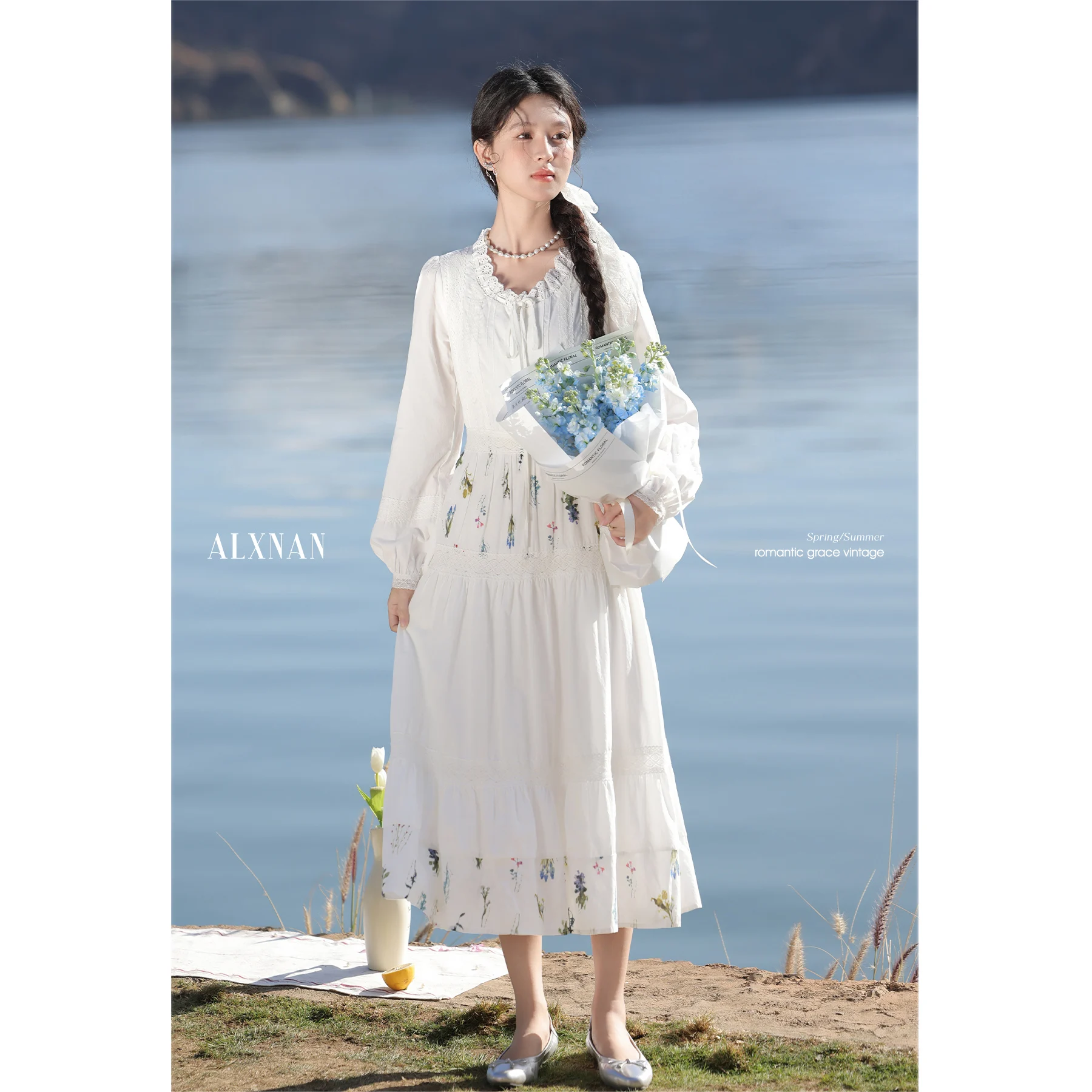 ALXNAN Women's Long Dress Off-white 2025 Spring New Elegant Embroidery Long Sleeve Dresses Holiday Party Female Clothing L529186
ALXNAN Women's Long Dress Off-white 2025 Spring New Elegant Embroidery Long Sleeve Dresses Holiday Party Female Clothing L529186