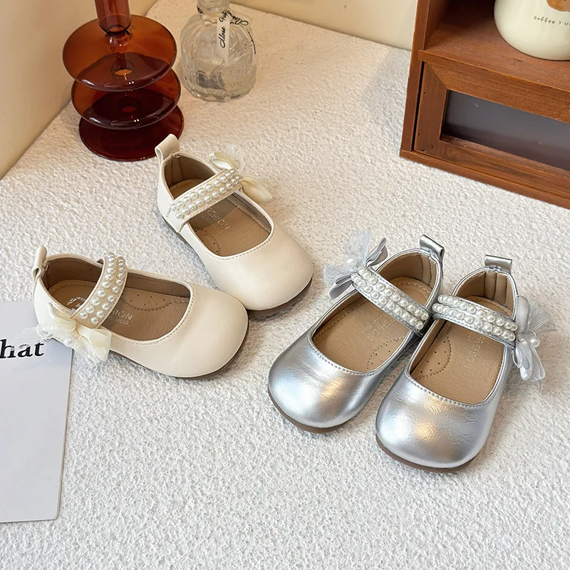 Girls Spring Autumn New PU Leather Shoes Fashion Princess Shoes Soft Sole Non-slip Square Mouth School Student Flats Loafer
Girls Spring Autumn New PU Leather Shoes Fashion Princess Shoes Soft Sole Non-slip Square Mouth School Student Flats Loafer