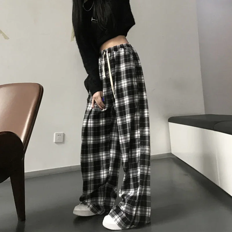 Harajuku Black White Plaid Pants Women 2024 Oversized Wide Leg Trousers Female Korean Style High Waist Checkered Pants Female
Harajuku Black White Plaid Pants Women 2024 Oversized Wide Leg Trousers Female Korean Style High Waist Checkered Pants Female
