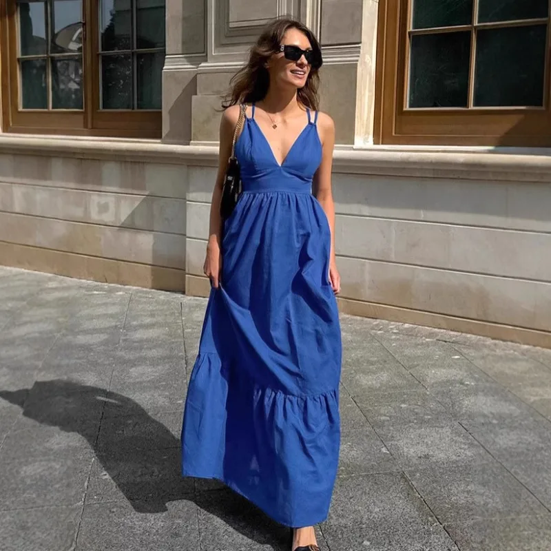 European and American Sexy Blue V-neck Camisole Dress for Women in Spring Loose and Casual Cotton and Linen A-line Long Skirt
European and American Sexy Blue V-neck Camisole Dress for Women in Spring Loose and Casual Cotton and Linen A-line Long Skirt