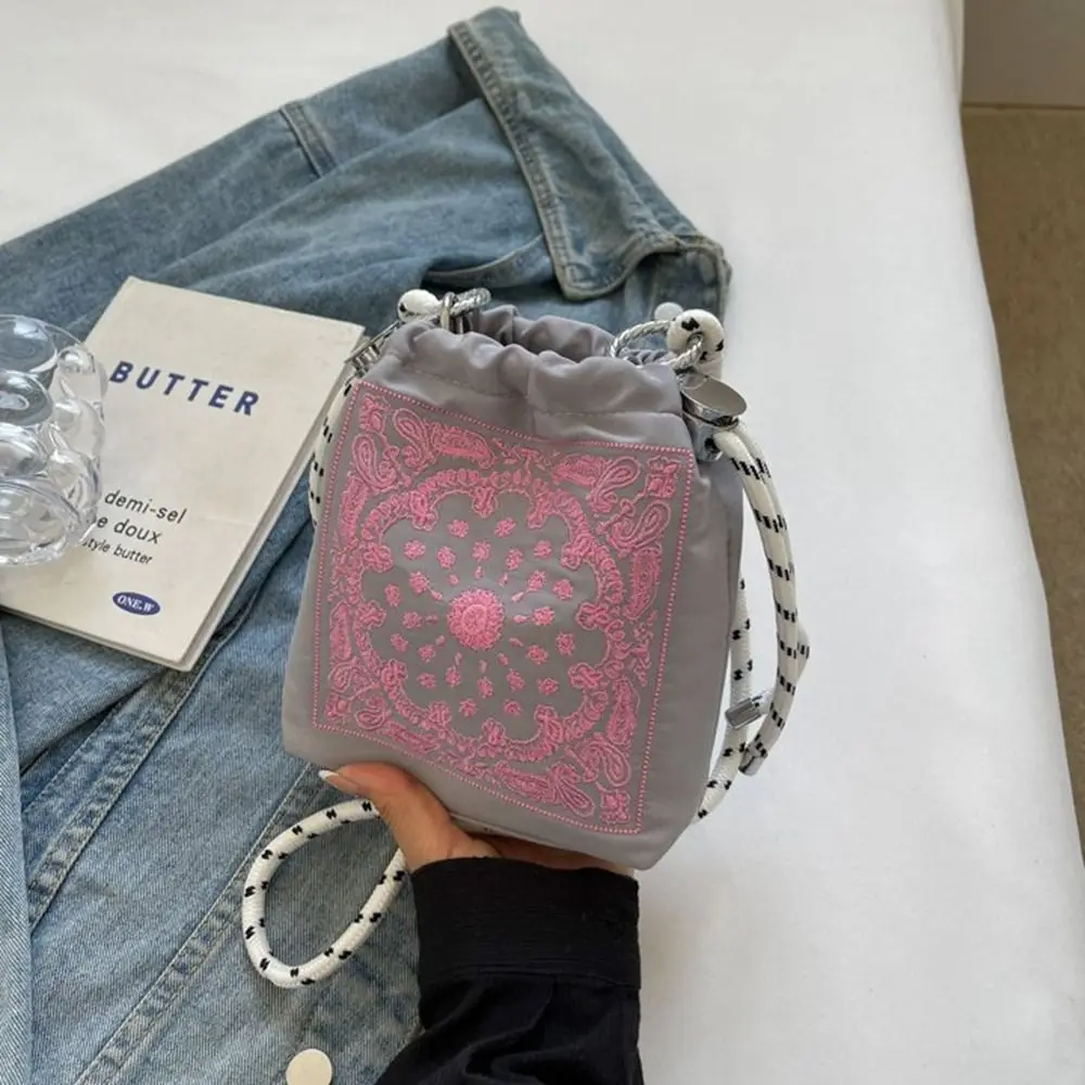 Cashew Flower Embroidery Drawstring Bag Korean Style Bucket Bag Nylon Shoulder Bag Purse Wallet Mobile Phone Bag Women
Cashew Flower Embroidery Drawstring Bag Korean Style Bucket Bag Nylon Shoulder Bag Purse Wallet Mobile Phone Bag Women