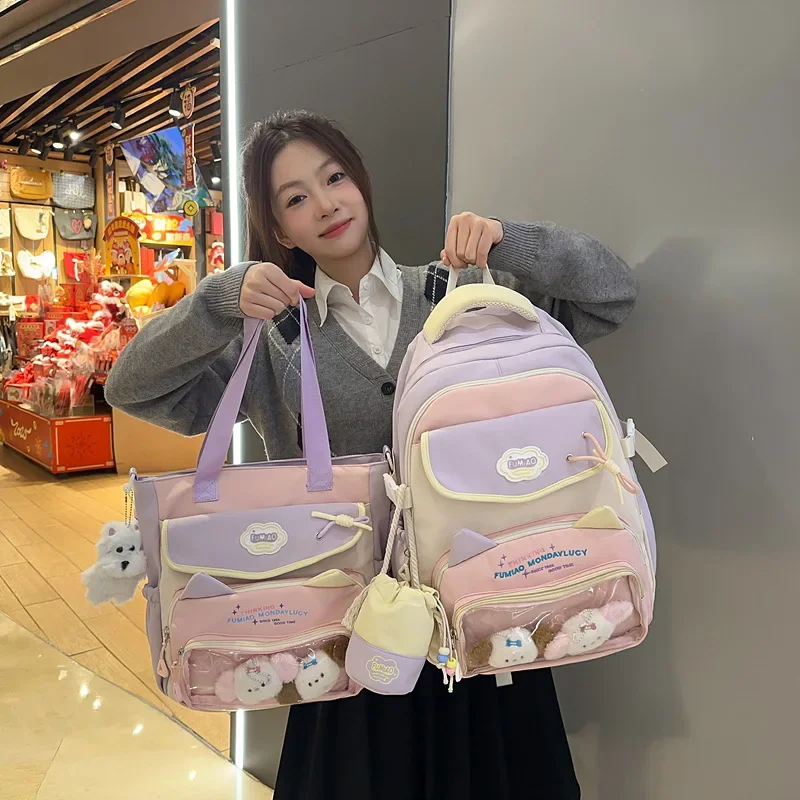 Junior High School Girls Backpack Contrast Color Waterproof Nylon Schoolbag Sweet Casual Large Capacity Lightweight Shoulder Bag
Junior High School Girls Backpack Contrast Color Waterproof Nylon Schoolbag Sweet Casual Large Capacity Lightweight Shoulder Bag
