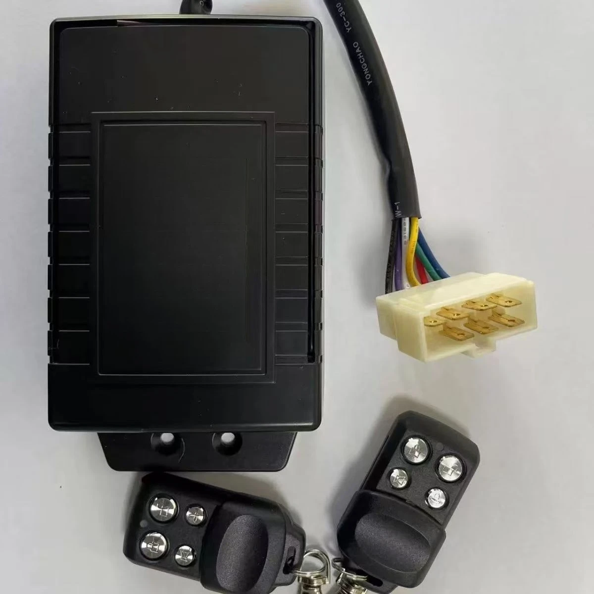 Bus Door Remote Control 12V-24V Universal Remote Control Door Lock Remote Control Suitable for Single Doors of Buses
Bus Door Remote Control 12V-24V Universal Remote Control Door Lock Remote Control Suitable for Single Doors of Buses