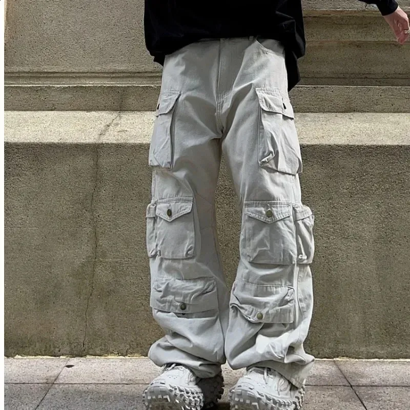 Retro American style multi poet cargo pants mens fashion brand street straight leg loose fitting floor wide leg mens 240911
Retro American style multi poet cargo pants mens fashion brand street straight leg loose fitting floor wide leg mens 240911