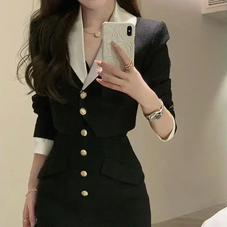 Mini Skirt Set High Quality Black Business Attire Women Casual Korean Crop Top Jacket + Short Skirts Elegant 2024 Autumn New
Mini Skirt Set High Quality Black Business Attire Women Casual Korean Crop Top Jacket + Short Skirts Elegant 2024 Autumn New