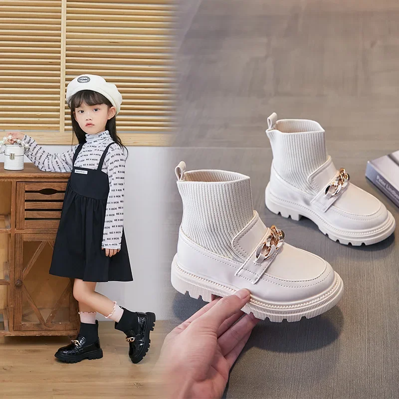 Children's Socks Boots Fashion Girls Leather Boots Metal Chain Flying Woven Princess Boots Children's leather soft sole
Children's Socks Boots Fashion Girls Leather Boots Metal Chain Flying Woven Princess Boots Children's leather soft sole