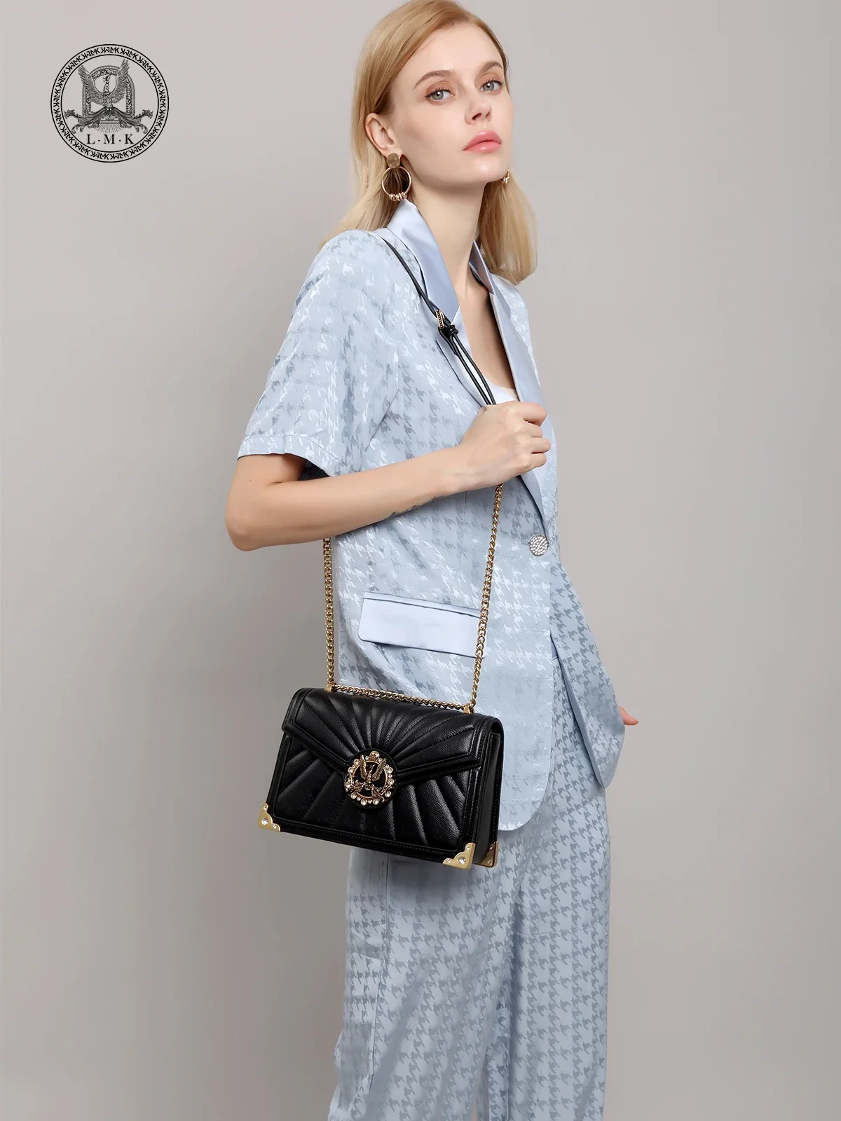 French LMK diamond chain bag, women's versatile high-end sense niche light luxury underarm shoulder bag, gift for girlfriend
French LMK diamond chain bag, women's versatile high-end sense niche light luxury underarm shoulder bag, gift for girlfriend
