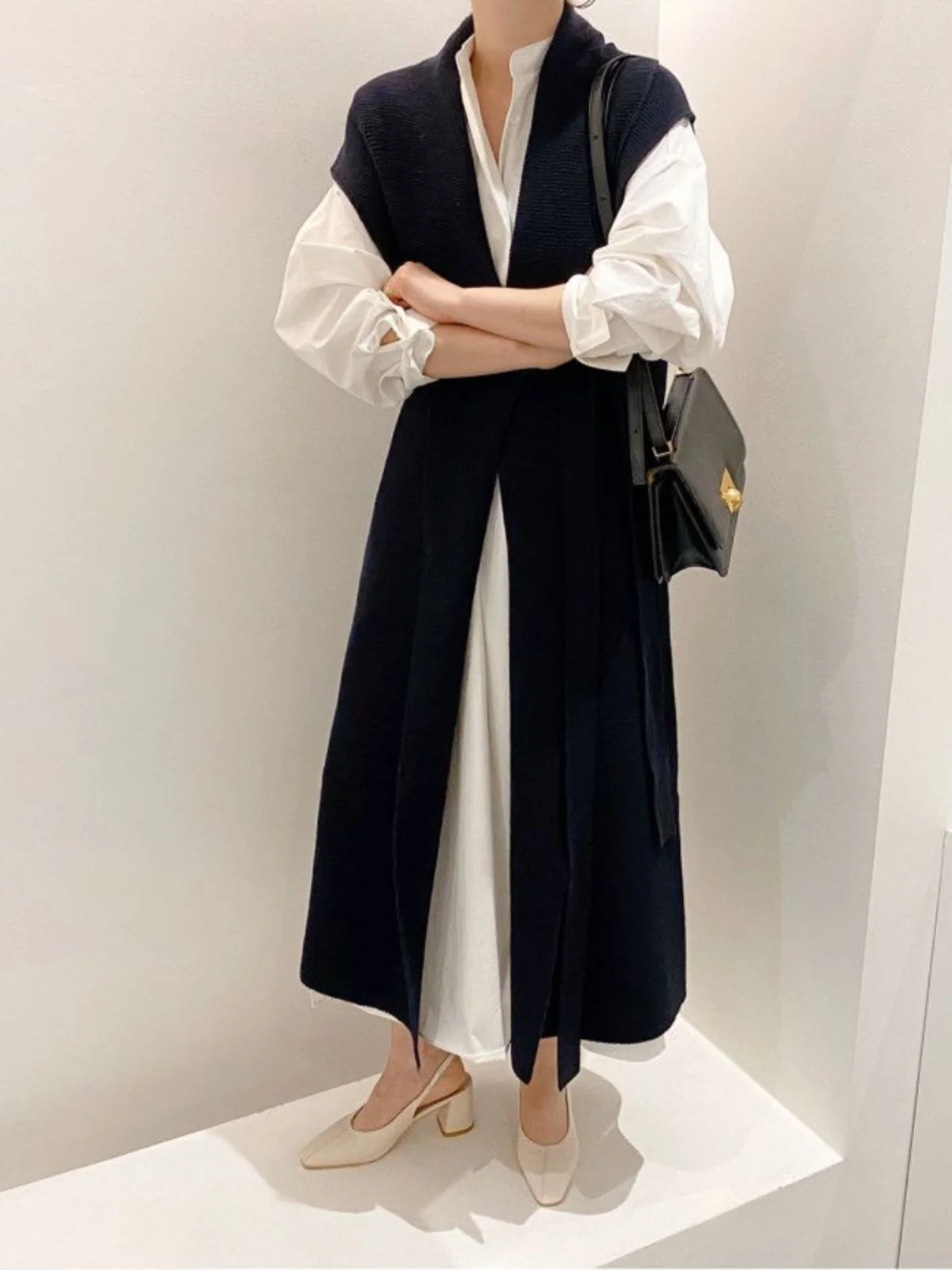 Autumn Faion Women's Knitted Sweater Dr Long Skirt White irt Two-Piece Set V-Ne Svel Casual Comfortable Sle
Autumn Faion Women's Knitted Sweater Dr Long Skirt White irt Two-Piece Set V-Ne Svel Casual Comfortable Sle