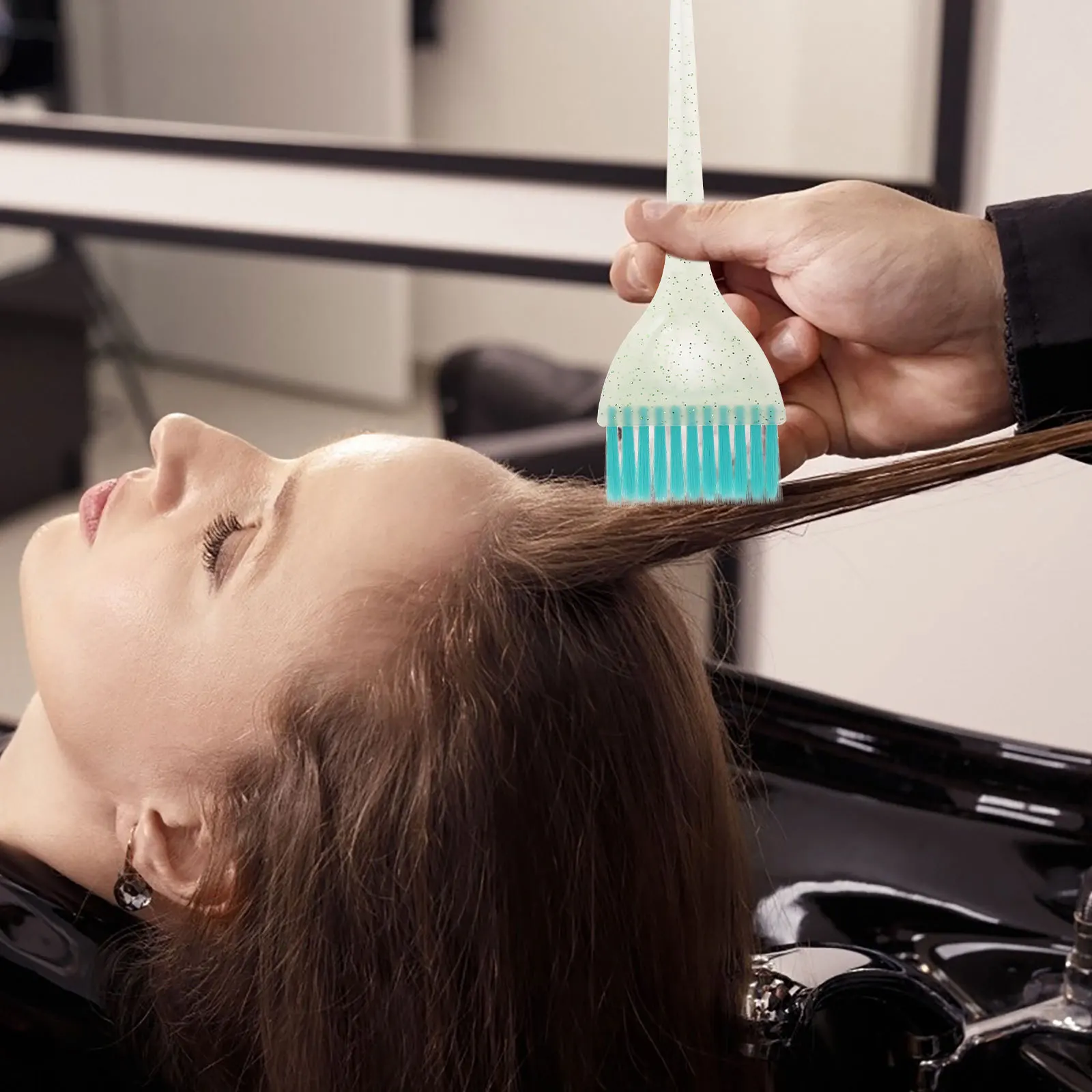 Ipetboom Hair Dye Shaker Bowl Set Color Mixing Cup with Tinting Comb Salon Plastic Tint Bowl for Home Barber Use
Ipetboom Hair Dye Shaker Bowl Set Color Mixing Cup with Tinting Comb Salon Plastic Tint Bowl for Home Barber Use