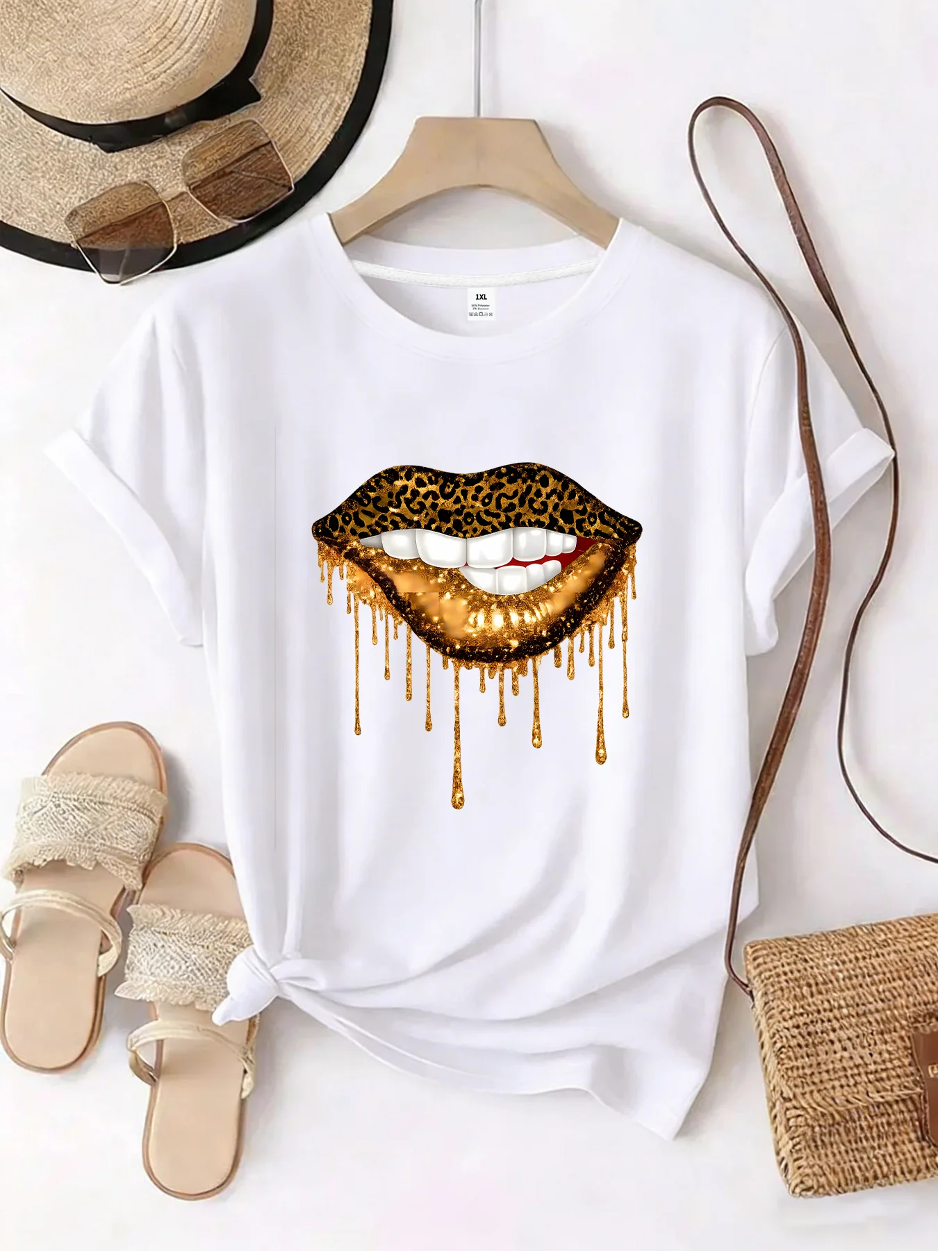 【WZM10612】Creative printed plus size women's round neck T-shirt summer casual short sleeved top street fashion versatile
【WZM10612】Creative printed plus size women's round neck T-shirt summer casual short sleeved top street fashion versatile