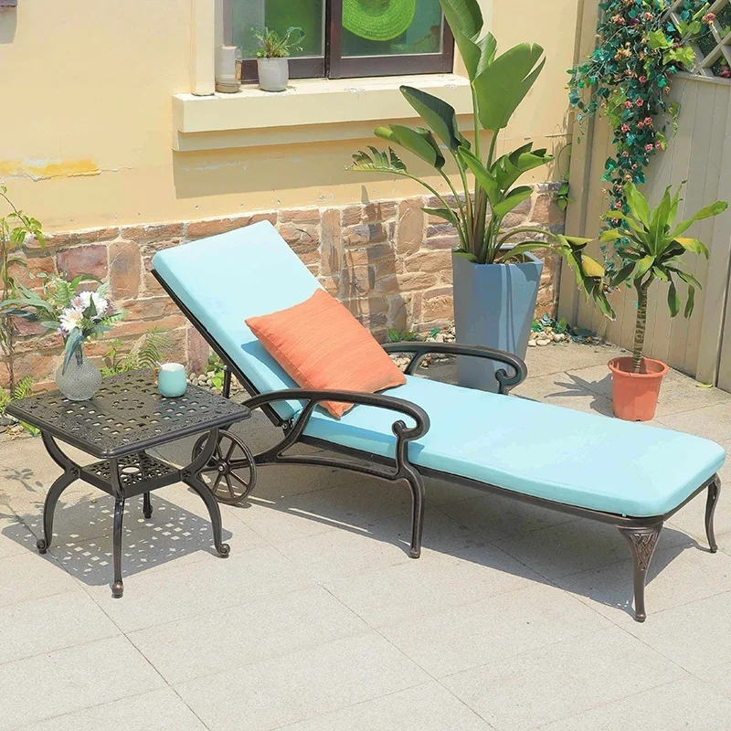Outdoor villa swimming pool cast chair hotel courtyard terrace bed with wheels sun protection rust protection three-piece set
Outdoor villa swimming pool cast chair hotel courtyard terrace bed with wheels sun protection rust protection three-piece set