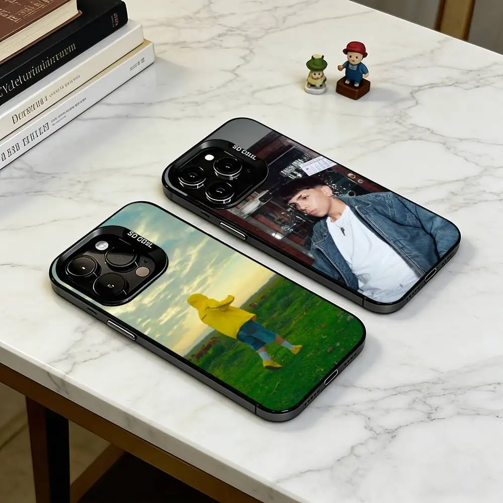 Singer M-Milo Phone Case For iPhone 17,16,15,14,13,12,11 Plus,Pro Max,XS,Colorful Silver Black Cover
Singer M-Milo Phone Case For iPhone 17,16,15,14,13,12,11 Plus,Pro Max,XS,Colorful Silver Black Cover