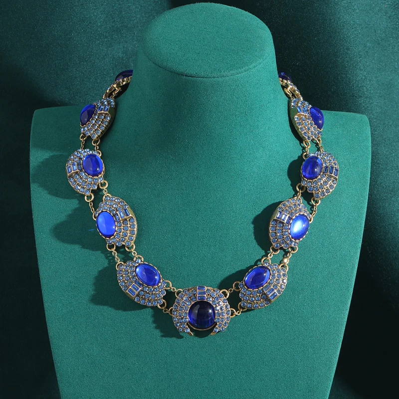 Vintage Blue Choker Necklace Rhinestones For Woman Natural Stone Gothic Antique Gold Color Luxury Designer Jewelry Accessories
Vintage Blue Choker Necklace Rhinestones For Woman Natural Stone Gothic Antique Gold Color Luxury Designer Jewelry Accessories