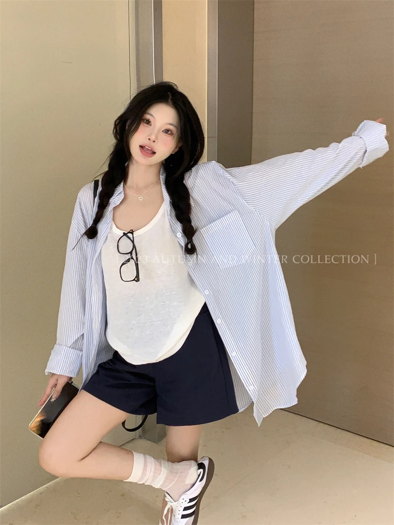 2024 Summer New Girl Sense Small Fresh Blue And White Striped Long Kevin Shirt Blouse Woman
2024 Summer New Girl Sense Small Fresh Blue And White Striped Long Kevin Shirt Blouse Woman