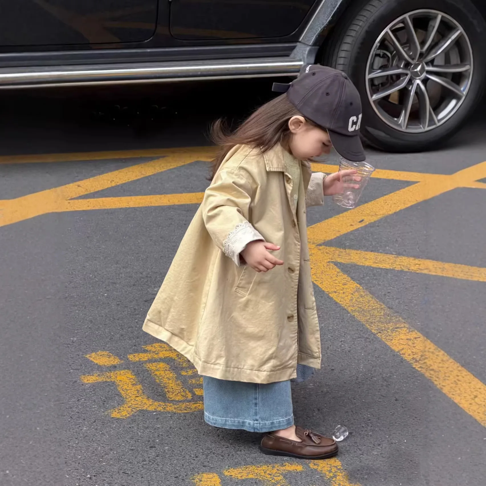 Girls Outerwear Spring and Autumn Korean Version Casual Daily Temperament Solid Color Medium Long Windbreaker
Girls Outerwear Spring and Autumn Korean Version Casual Daily Temperament Solid Color Medium Long Windbreaker