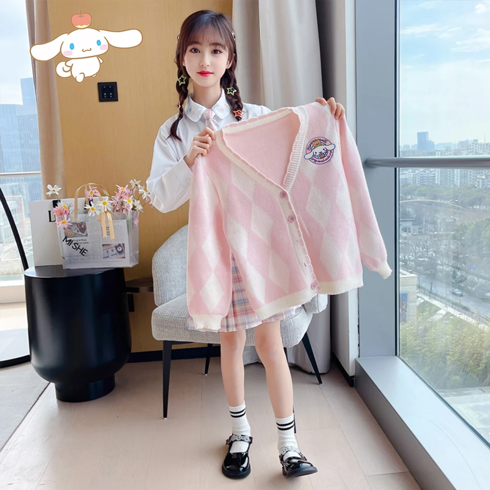 Cute Sanrio 3Pcs Cinnamoroll Children's Jk Pleated Skirt Anime Fashion Princess Cardigan Sweater Shirt Skirt Cartoon College Set
Cute Sanrio 3Pcs Cinnamoroll Children's Jk Pleated Skirt Anime Fashion Princess Cardigan Sweater Shirt Skirt Cartoon College Set