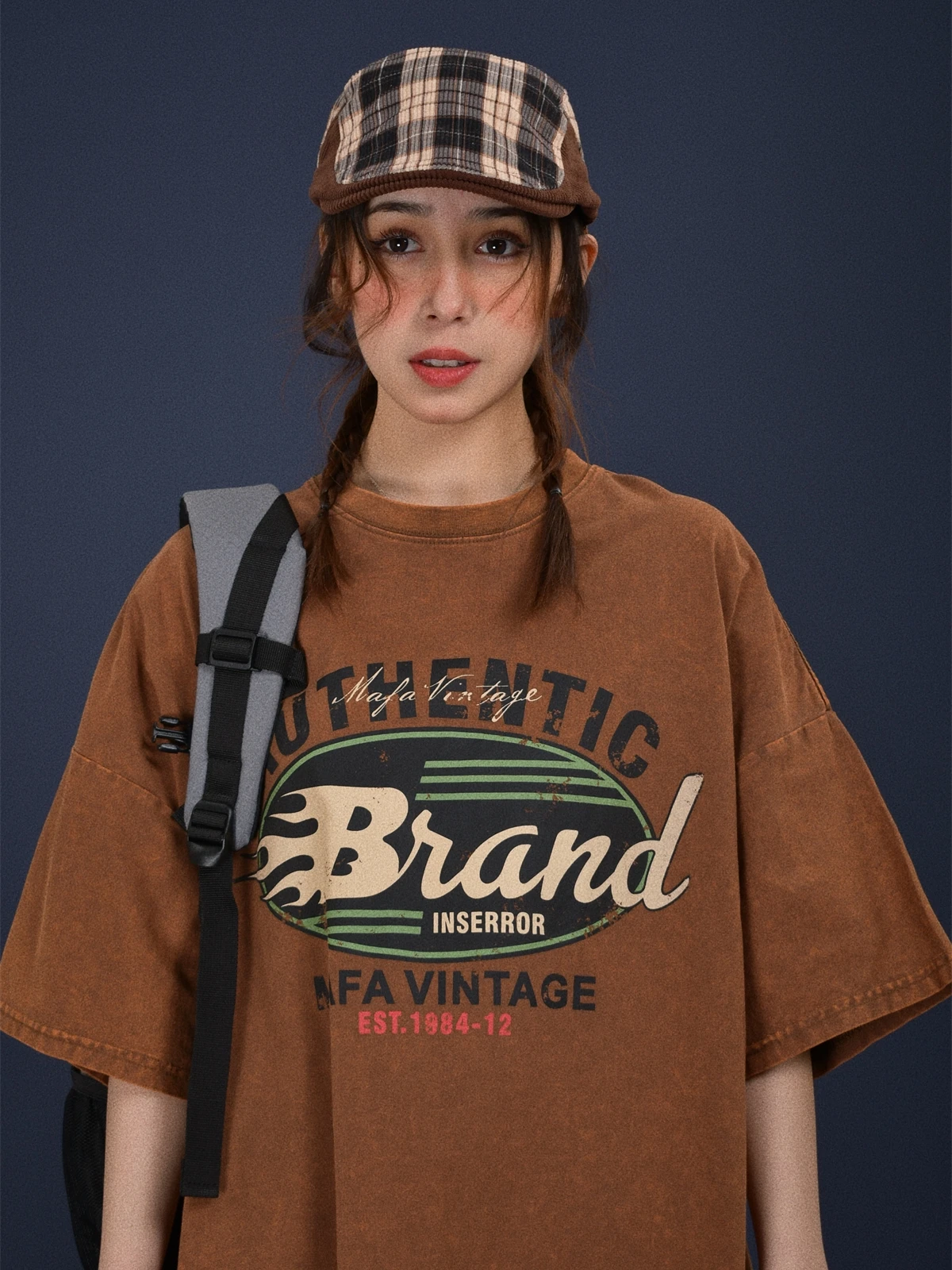 American Retro Washed Letter Print Short Sleeve T-Shirt Women's Summer New Loose Versatile Top round Neck Casual Style
American Retro Washed Letter Print Short Sleeve T-Shirt Women's Summer New Loose Versatile Top round Neck Casual Style