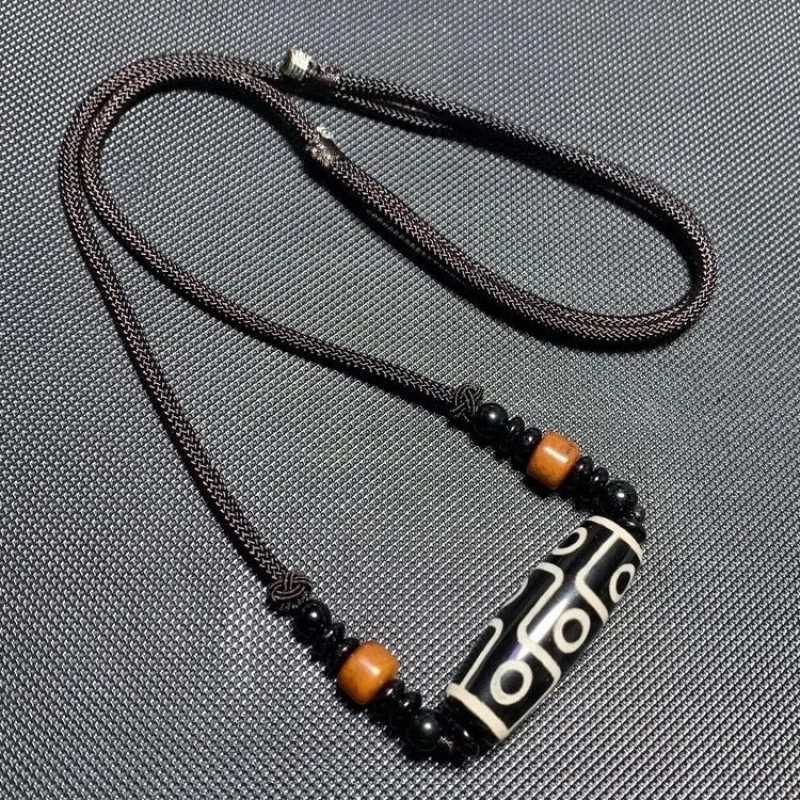 Authentic Agate Dzi Bead Necklace Men and Women Tibetan Style Prayer Beads Pendant Sweater Chain
Authentic Agate Dzi Bead Necklace Men and Women Tibetan Style Prayer Beads Pendant Sweater Chain