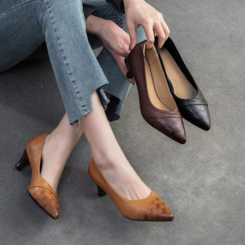 Women Leather Pumps Pointed Toe Shoes Embroidery Handmade Genuine Leather Women High Heels Pumps Shoes Spring 2024
Women Leather Pumps Pointed Toe Shoes Embroidery Handmade Genuine Leather Women High Heels Pumps Shoes Spring 2024