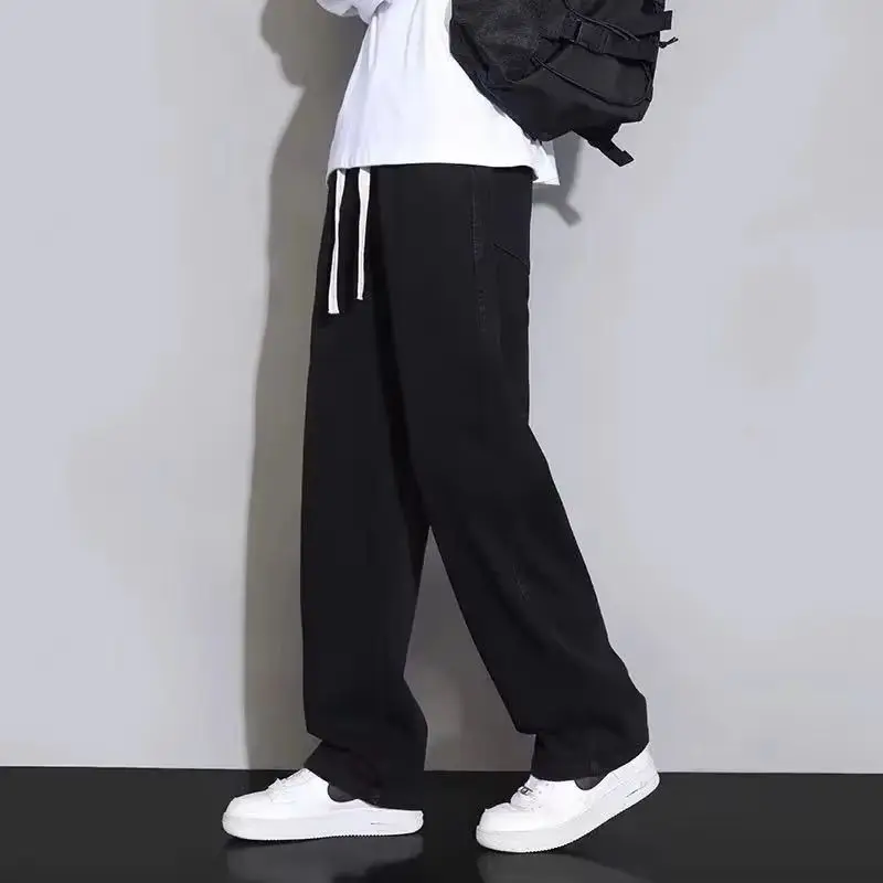 Корейские модные классические джинсы, мужские сезонные свободные прямые широкие брюки, уличные мешковатые студенческие брюки унисекс в стиле хип-хоп
Корейские модные классические джинсы, мужские сезонные свободные прямые широкие брюки, уличные мешковатые студенческие брюки унисекс в стиле хип-хоп
