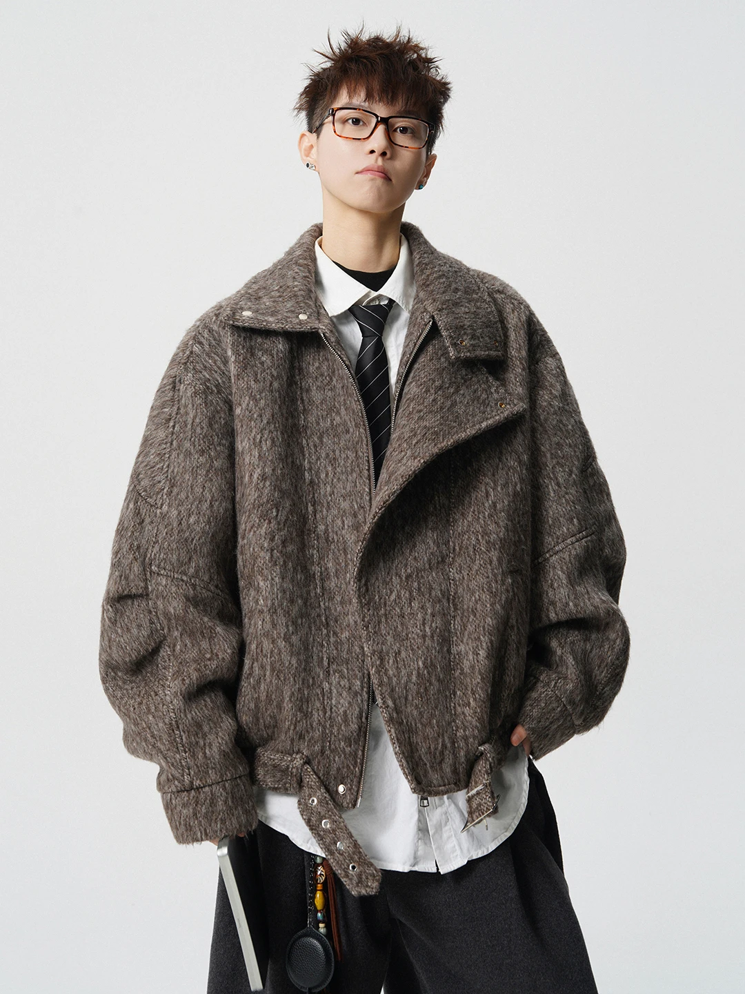 Мужская зимняя куртка из американской окрашенной шерсти, приталенного кроя, с воротником из твида, хлопковая, модная, премиум-класса
Мужская зимняя куртка из американской окрашенной шерсти, приталенного кроя, с воротником из твида, хлопковая, модная, премиум-класса