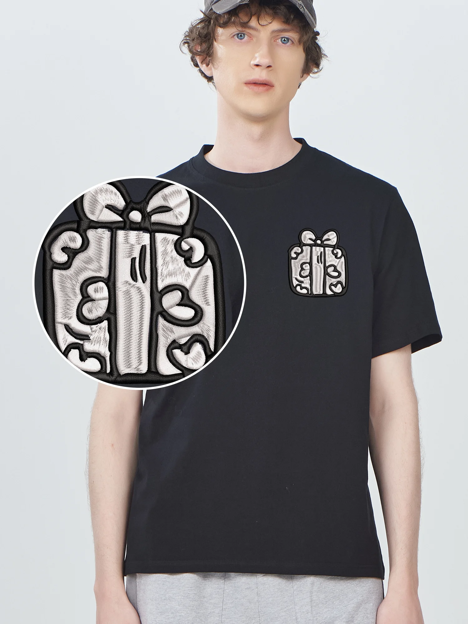 Gift Box Embroidered T-Shirt Luxury Clothing Men High Quality Camisetas De Hombre Funny Shirt Unisex Trendy Clothes
Gift Box Embroidered T-Shirt Luxury Clothing Men High Quality Camisetas De Hombre Funny Shirt Unisex Trendy Clothes