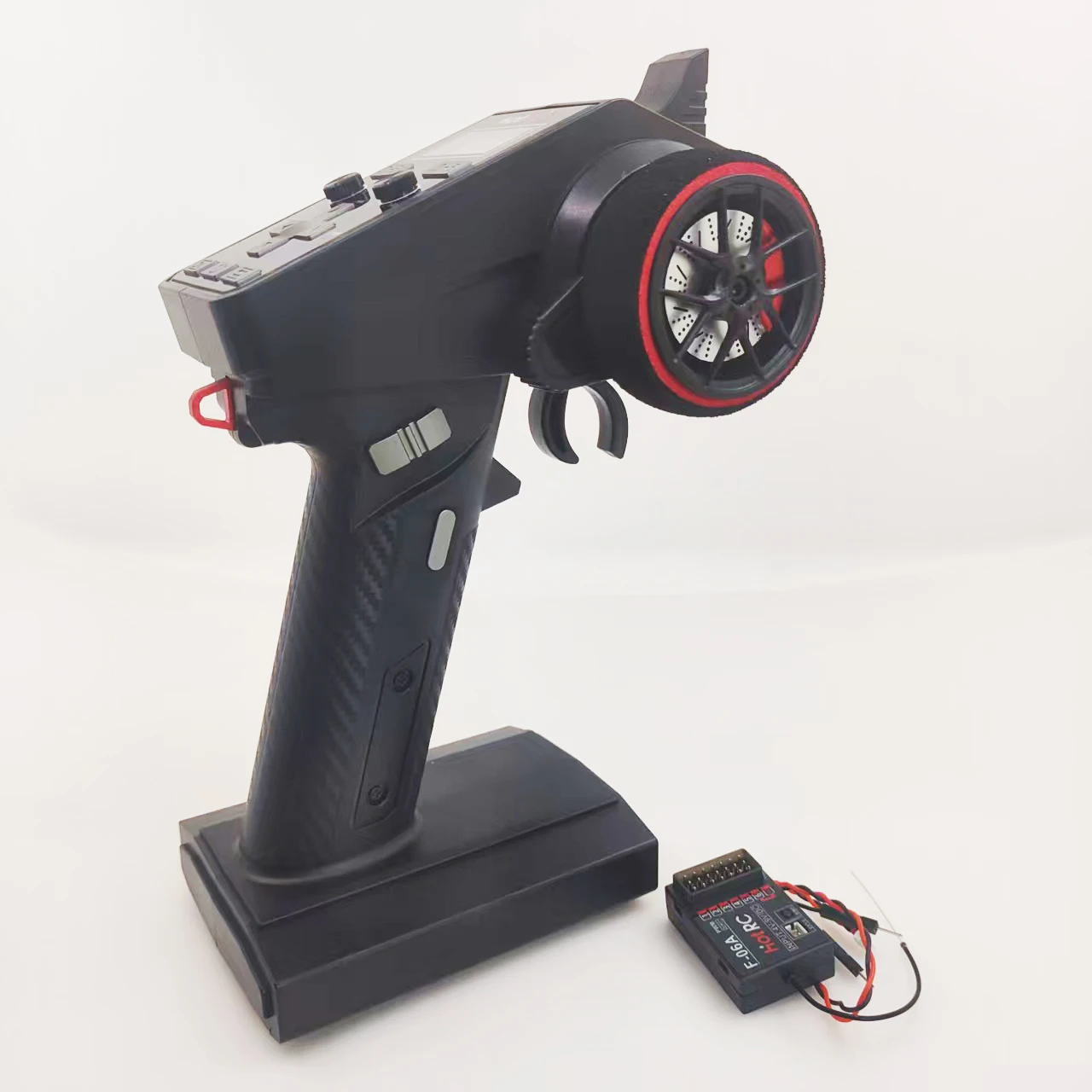 Hotrc DS-600/DS-4A/CT-6A/2,4 ГГц FHSS система радиоуправления передатчик с приемником для радиоуправляемой автомобильной лодки
Hotrc DS-600/DS-4A/CT-6A/2,4 ГГц FHSS система радиоуправления передатчик с приемником для радиоуправляемой автомобильной лодки