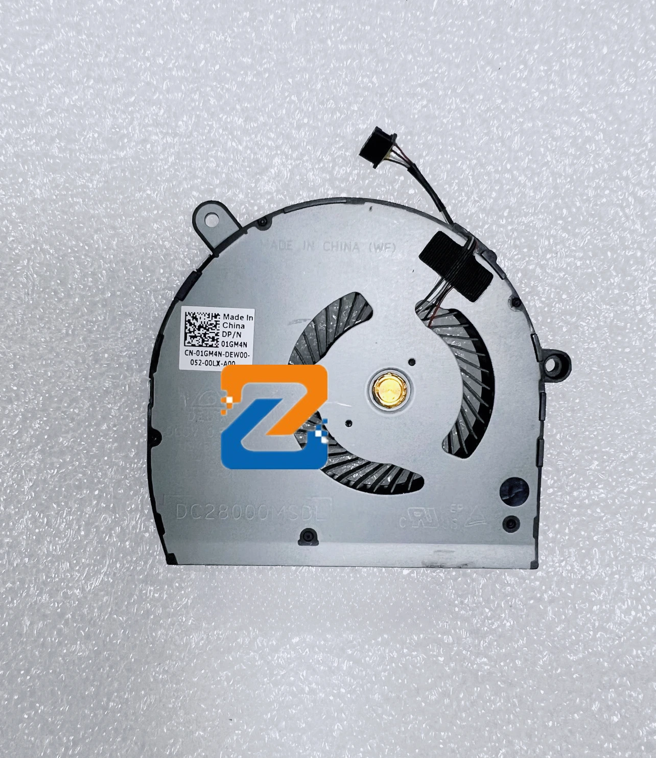 Вентилятор охлаждения ноутбука для DELL Latitude 5500 E5500 Precision 3540, новый оригинальный 01GM4N
Вентилятор охлаждения ноутбука для DELL Latitude 5500 E5500 Precision 3540, новый оригинальный 01GM4N