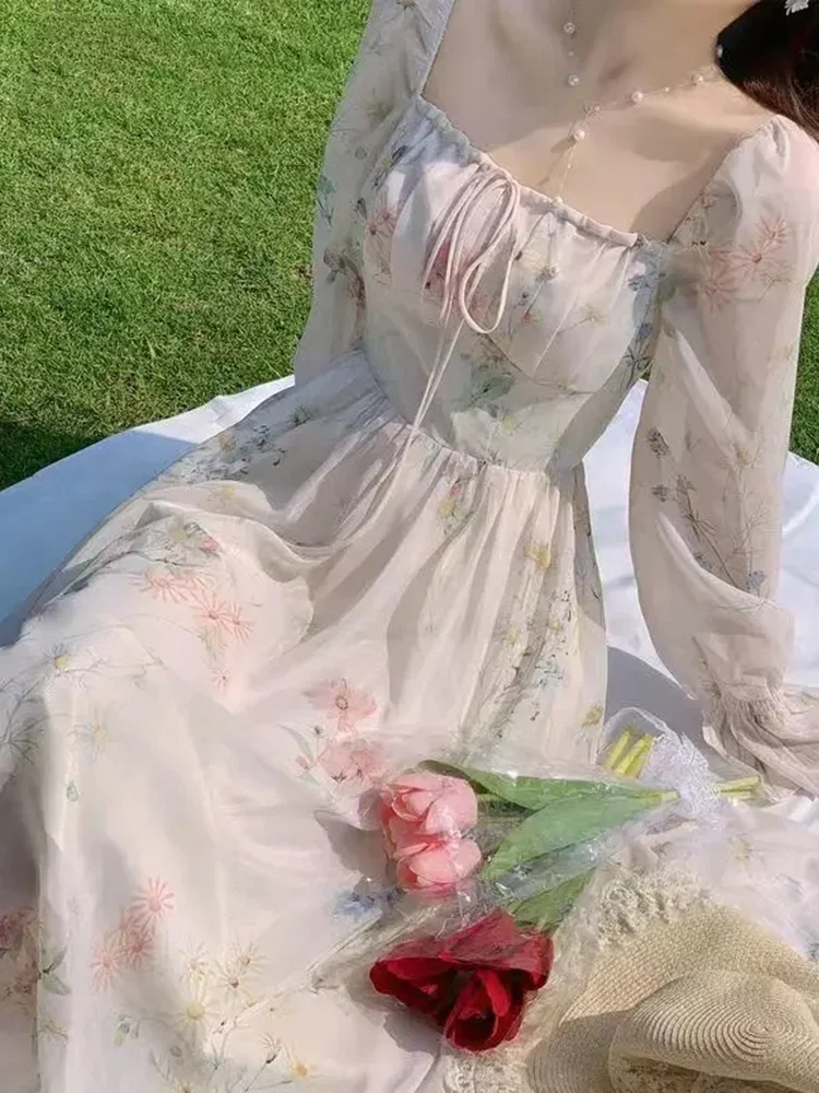 Retro Women Sweet Square Neck Fragmented Chiffon Dress Summer Beach Party New Korean Women's Fashion Versatile Long Dress
Retro Women Sweet Square Neck Fragmented Chiffon Dress Summer Beach Party New Korean Women's Fashion Versatile Long Dress