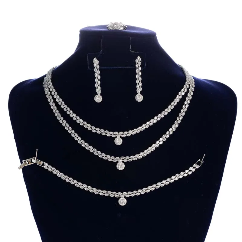 Jewelry Set Fashion Designer Luxurious Necklace Bracelet Earrings Ring BN8947 Esthetic Party Dress Oraments Women Accessories
Jewelry Set Fashion Designer Luxurious Necklace Bracelet Earrings Ring BN8947 Esthetic Party Dress Oraments Women Accessories