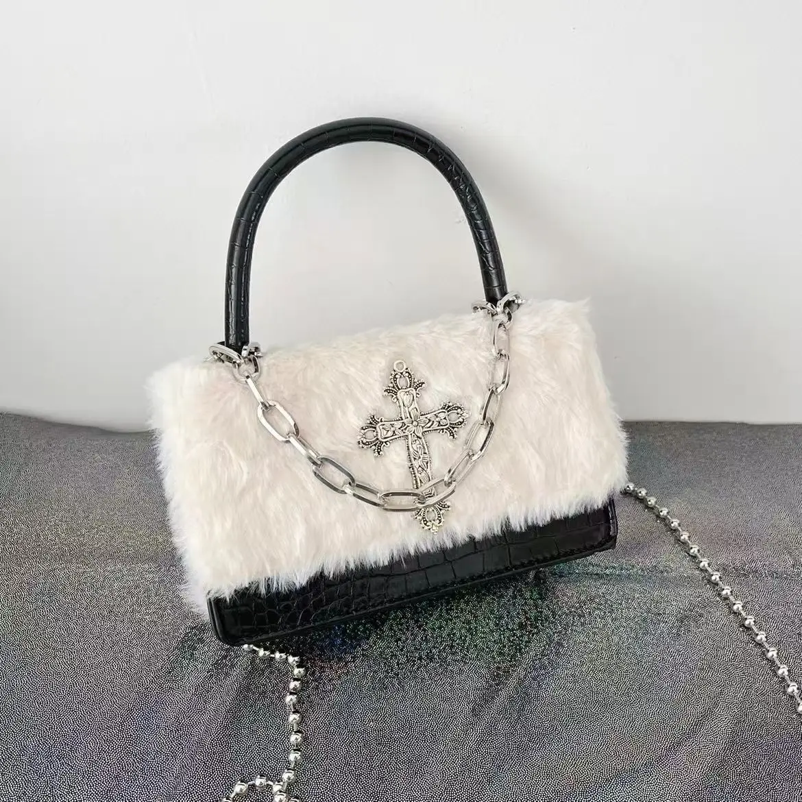 Y2k Gothic Handbag for Women Soft Plush Chain Shoulder Bag Hot Girls Hip Hop American Style Crossbody Bag Female bolsas de mujer
Y2k Gothic Handbag for Women Soft Plush Chain Shoulder Bag Hot Girls Hip Hop American Style Crossbody Bag Female bolsas de mujer
