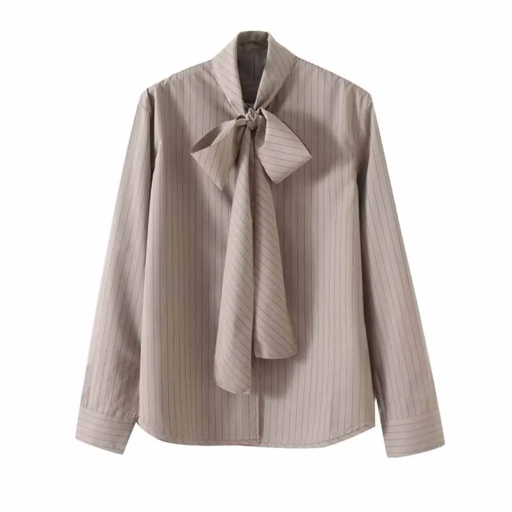 Women's 2025 new fashion bow tie decoration casual versatile striped shirt retro long sleeved button up women's shirt chic top
Women's 2025 new fashion bow tie decoration casual versatile striped shirt retro long sleeved button up women's shirt chic top