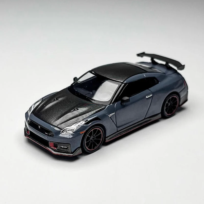 MINIGT масштаб 1:64 868 GTR R35 2024, имитация сплава, модель автомобиля, коллекция, украшение для дисплея, игрушка в подарок
MINIGT масштаб 1:64 868 GTR R35 2024, имитация сплава, модель автомобиля, коллекция, украшение для дисплея, игрушка в подарок