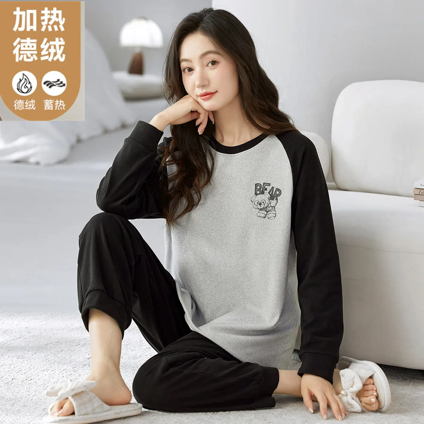 Тонкая флисовая ночная рубашка для женщин, осенне-зимняя теплая одежда для сна с длинными рукавами, топ для сна, брюки, 2 шт./компл., домашняя одежда, женская
Тонкая флисовая ночная рубашка для женщин, осенне-зимняя теплая одежда для сна с длинными рукавами, топ для сна, брюки, 2 шт./компл., домашняя одежда, женская