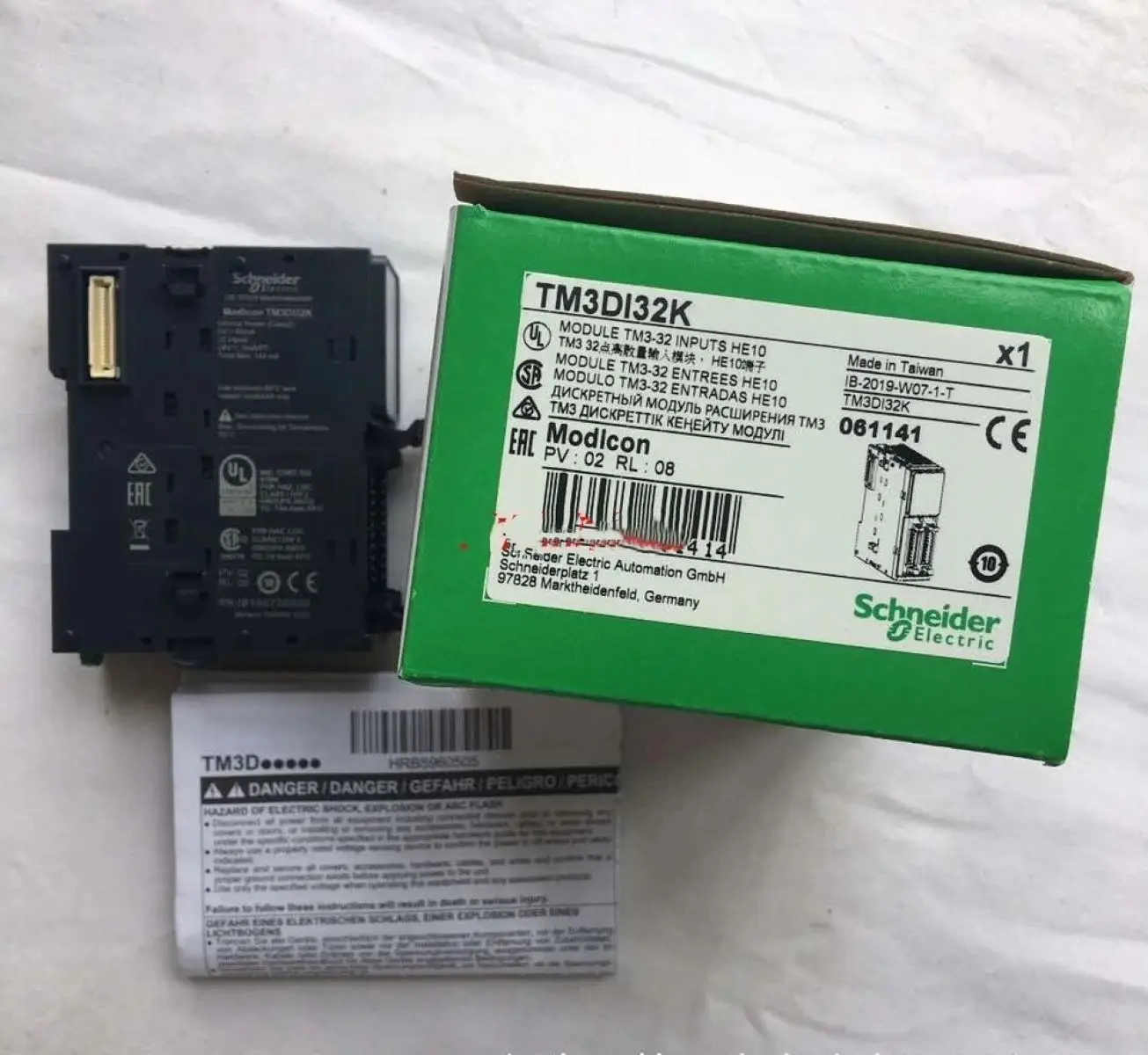 TM3DI32K discrete input module, Modicon TM3, 32 inputs, HE10, 24V DC
TM3DI32K discrete input module, Modicon TM3, 32 inputs, HE10, 24V DC