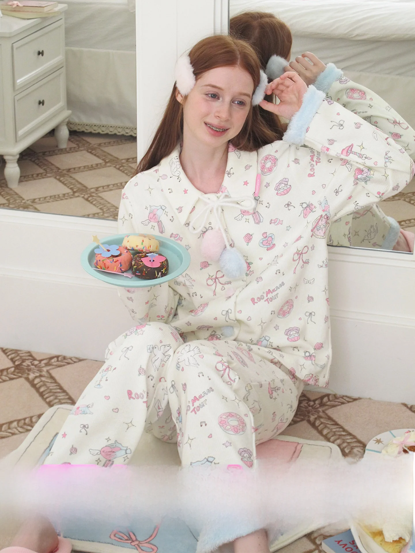 RooMance Women's Sleepwear Two-Piece Set Spring Autumn Outdoor Wearable Home Clothes Long Sleeve Soft Fleece Nightgown
RooMance Women's Sleepwear Two-Piece Set Spring Autumn Outdoor Wearable Home Clothes Long Sleeve Soft Fleece Nightgown