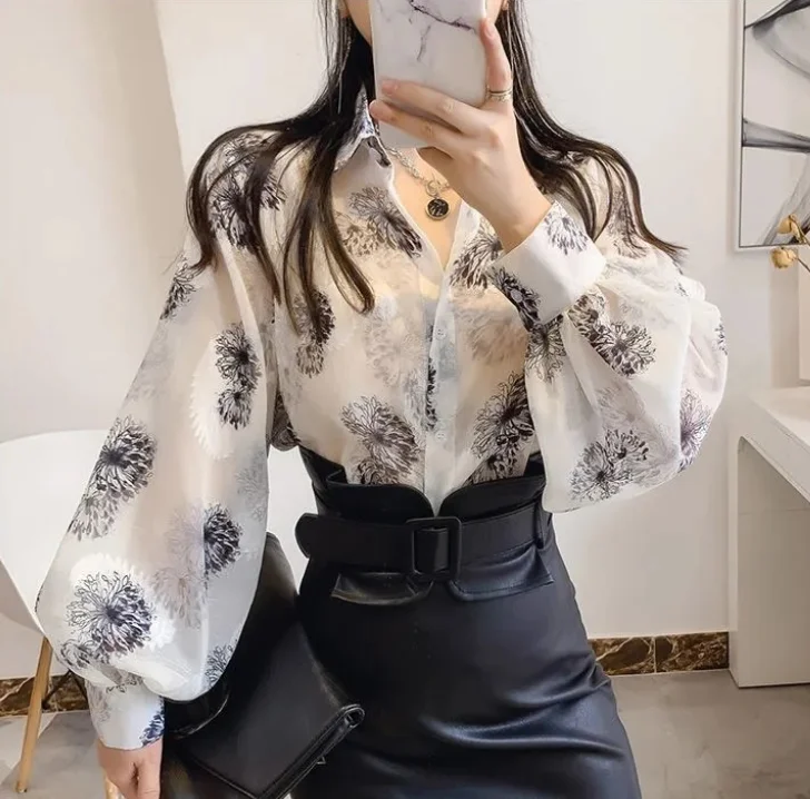 Blouse Woman Long Sleeve Shirt Women's New Loose Floral Top for Women's Fashion Women's See Through Chiffon Lantern Sleeve Shirt
Blouse Woman Long Sleeve Shirt Women's New Loose Floral Top for Women's Fashion Women's See Through Chiffon Lantern Sleeve Shirt