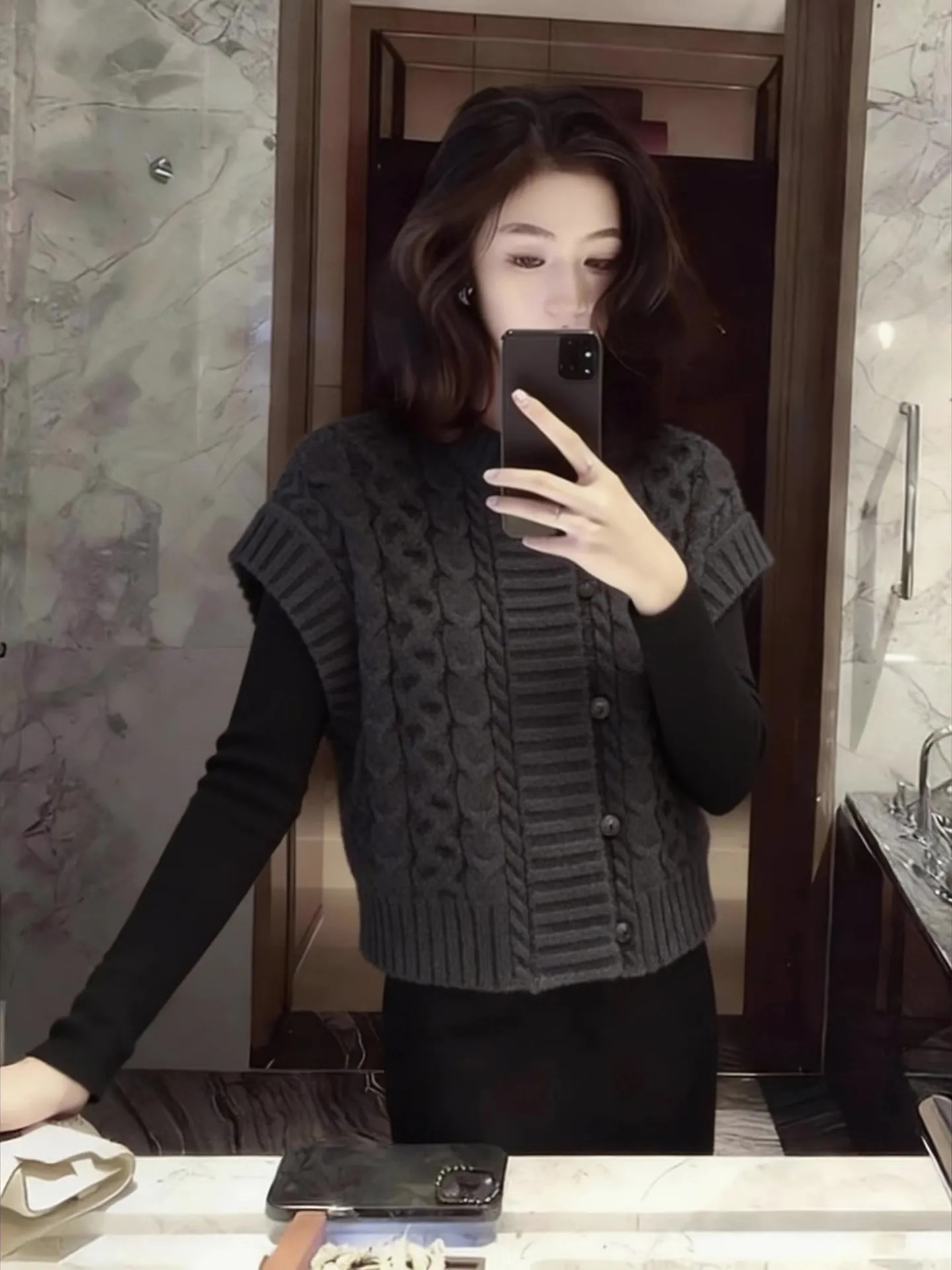 ay Knitted Lacel Vest Women's Korean Sle Spring New All-Match Straight Tube Woolen Coat Regular Sve Long Zipper
ay Knitted Lacel Vest Women's Korean Sle Spring New All-Match Straight Tube Woolen Coat Regular Sve Long Zipper