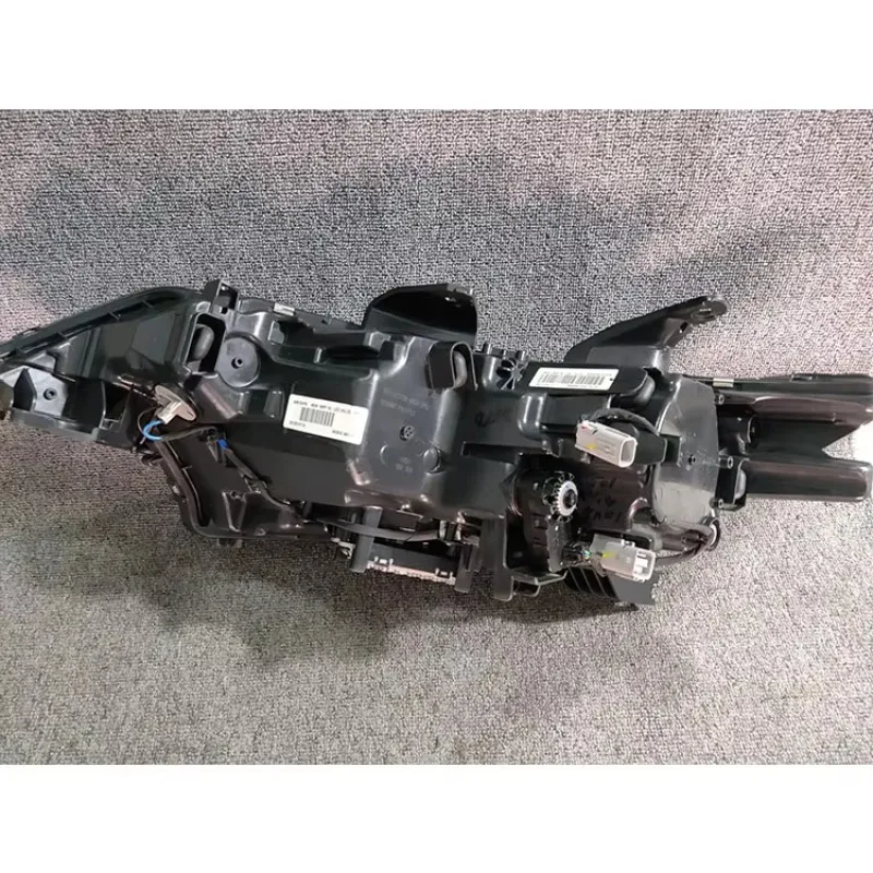 Suitable for New Old Blue Car Headlamp High Quality Headlight Car Auto Lighting Systems Headlamps
Suitable for New Old Blue Car Headlamp High Quality Headlight Car Auto Lighting Systems Headlamps