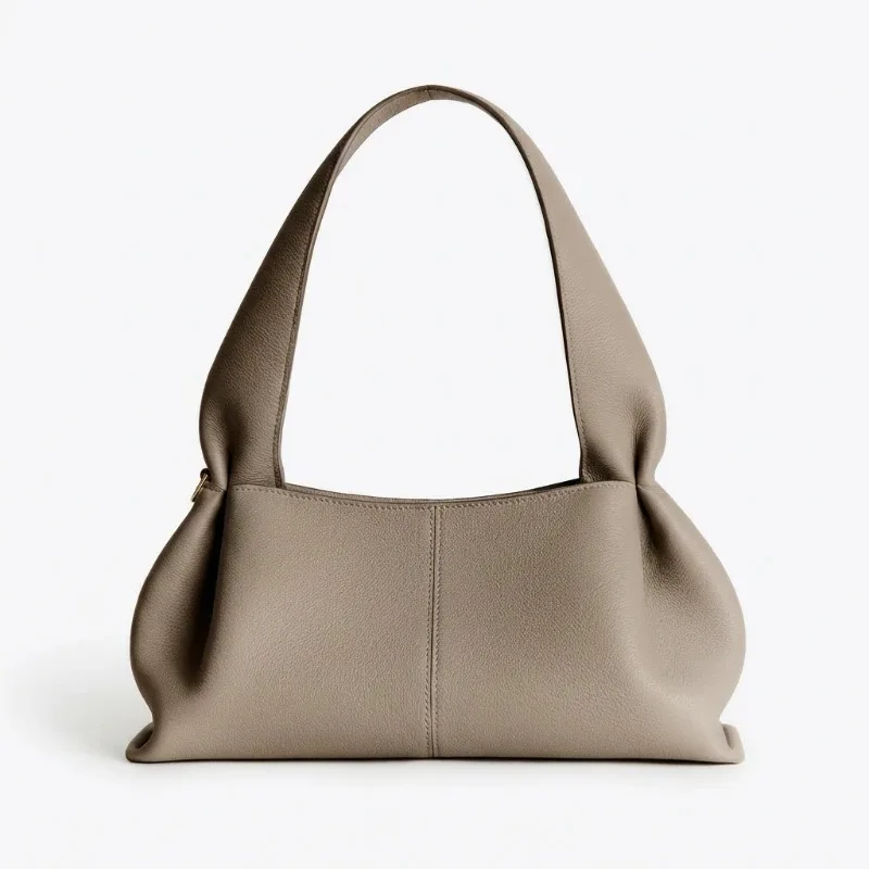 Fashionable new minimalist leather hand-held shoulder bag
Fashionable new minimalist leather hand-held shoulder bag