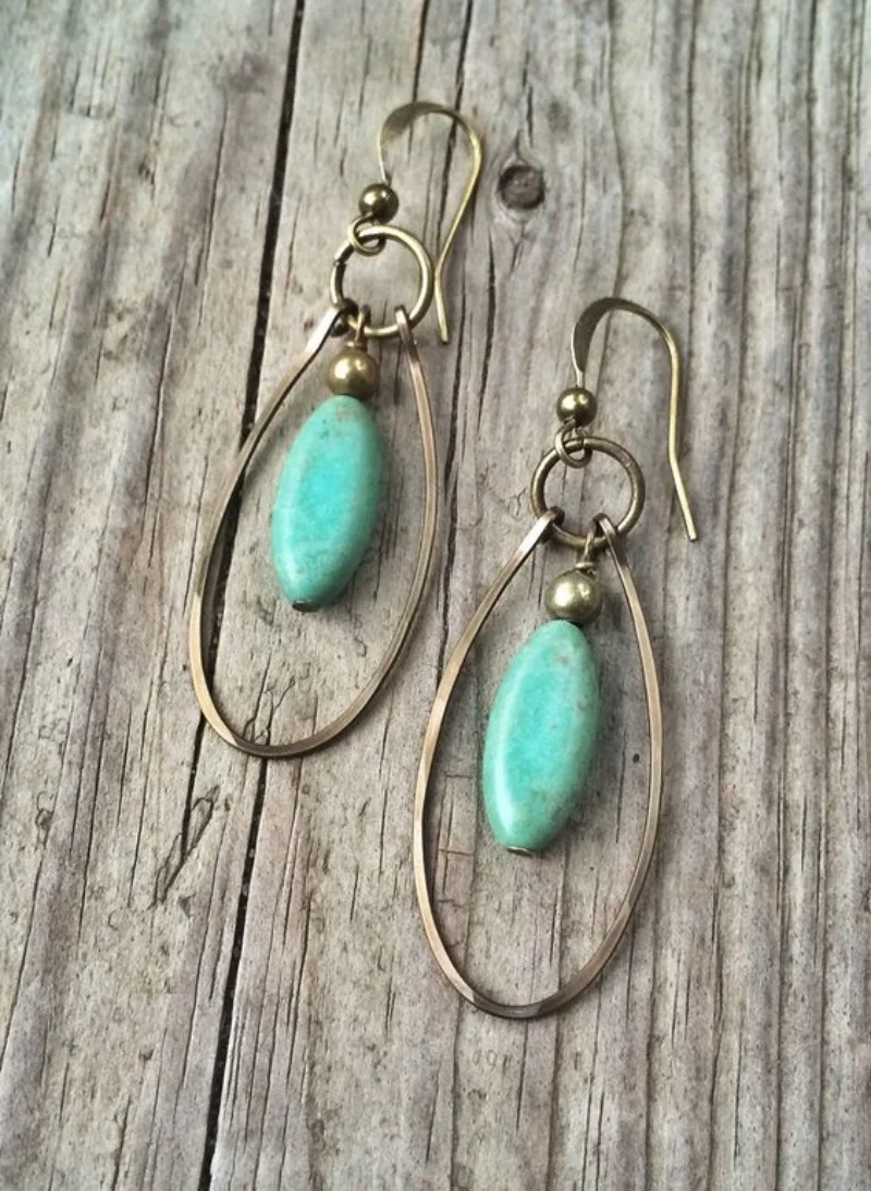 2 Pcs Exquisite High Quality Vintage Natural Stone Blue Turquoise Fashion Copper Gold Color Earrings Pendant Women Daily Party H
2 Pcs Exquisite High Quality Vintage Natural Stone Blue Turquoise Fashion Copper Gold Color Earrings Pendant Women Daily Party H